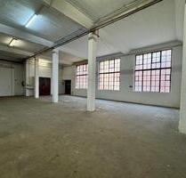 Gewerbefläche Lager - 1.950,00&nbsp;EUR Kaltmiete, ca.&nbsp; 195,00&nbsp;m&sup2; in Berlin (PLZ: 13585) Spandau