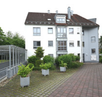 3-Zimmer Wohnung - 840,00 EUR Kaltmiete, ca.  76,00 m² in Neumarkt in der Oberpfalz (PLZ: 92318) Altenhof