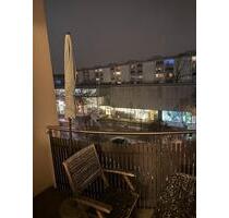 1 Zimmer Mit Balkon in einer 4er WG - München Schwabing-Freimann