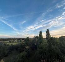 3,5-Zimmer-Dachgeschosswohnung Wohnung Balkon Blick ins grüne - Duisburg Essenberg