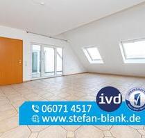 Wohnen mit Weitblick: große, helle 2-Zimmer-Wohnung - Groß-Zimmern