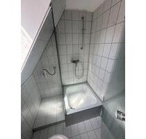 SOB Zentrum! 2-Zimmer DG-Wohnung mit Einbauküche - Schrobenhausen