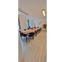 Vermiete Büro- Praxisräume - 675,00 EUR Kaltmiete, ca.  9,00 m² in Mutlangen (PLZ: 73557)