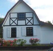 kleines Einfamilienhaus - 720,00 EUR Kaltmiete, in Einbeck (PLZ: 37574)