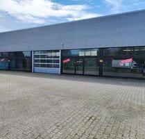 GewerbehalleAusstellungshalle direkt an B8 Passau