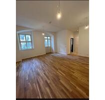 Moderne 3,5 Raum Wohnung - 1.330,00&nbsp;EUR Kaltmiete, ca.&nbsp; 94,00&nbsp;m&sup2; in Halle (Saale) (PLZ: 06108)