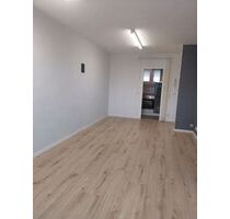 1,5 ZW STUDIO BALKON KÜCHE BAD NÄHE UNIKLINIK FUSSLÄUFIG ROSSMANN REWE EIFLER PENNY TEDI DFB ZENTRALE FLUGHAFENBUS GÜNTHERSTR NIEDERRAD NUR MIT EINKOMMENSNACHWEIS !!!! S-BAHN ÖVNP RUHIGE LAGE - Frankfurt am Main