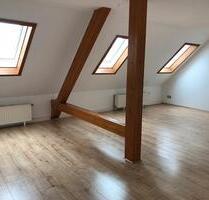 Dachwohnung - 590,00 EUR Kaltmiete, ca.  114,00 m² in Freiberg (PLZ: 09599)