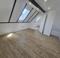 Moderne und Renovierte Dachgeschosswohnung in Brilon-Rösenbeck