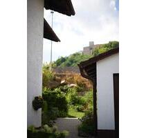 Burgblick 4-Zimmer-Wohnung mit Balkon und EBK in Falkenstein