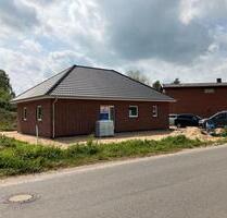 Neubau-Bungalow in Kappeln – Erstbezug in zentraler Lage