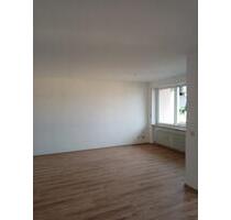 Freundliche 3,5-Zimmer-Wohnung mit Einbauküche und Garage in Ambe - Amberg