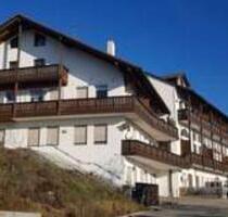 5-Zimmer Wohnung mit Balkon in Warth mit Seeblick - Marklkofen