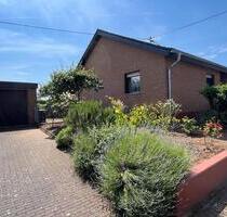 Saarlouis-Fraulautern, Bungalow mit Einliegerwohnung