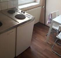 Zentral: 3 Zimmer-Wohnung Augsburg-Oberhausen für Familie