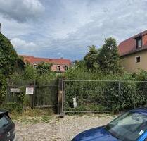 Gartengrundstück zur Pacht - 750,00 EUR Kaltmiete, ca.  0,00 m² in Dresden (PLZ: 01127) Neustadt