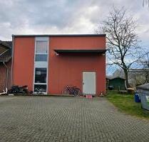 Bürogebäude mit Werkstatt, Halle, Gewerbegebiet in Geldern,