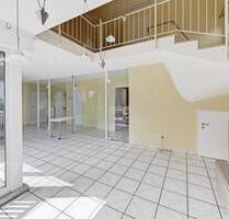 Helle 3-Zimmer-Wohnung mit zwei Terrassen, Balkon und Top-Aussta - Krefeld Fischeln