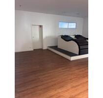 Räume zur Untermiete - 250,00&nbsp;EUR Kaltmiete, ca.&nbsp; 140,00&nbsp;m&sup2; in Mannheim (PLZ: 68219) Rheinau