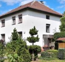 Zweifamiliehaus - 268.350,00 EUR Kaufpreis, ca.  140,00 m² in Kamenz (PLZ: 01917)