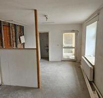 KLEINE LAGERFLÄCHE IN ELLEFELD ZU VERMIETEN!