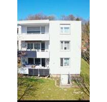 großzügige und helle 4-Zimmerwohnung in Hiddesen zu vermieten - Detmold
