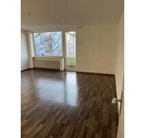 Schöne, helle 1-Zimmer-Wohnung mit Balkon - Gilching