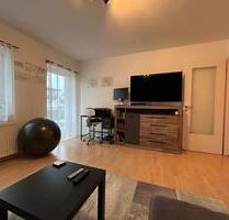 Schönes möbliertes WG- Zimmer in 2er WG zu vermieten - Ottobrunn