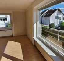 Mietwohnung mit Panoramablick - 1.100,00 EUR Kaltmiete, ca.  100,00 m² in Bad Neustadt an der Saale (PLZ: 97616)