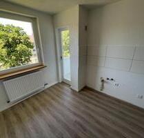 Moderne 2-Zimmer-Wohnung mit Balkon – Frisch Renoviert - Neu Wulmstorf