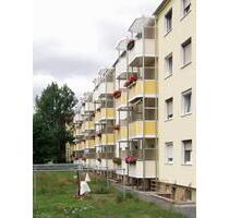 Gemütliche 3-Raum-Wohnung mit Balkon in ruhiger Wohnlage - Riesa Canitz