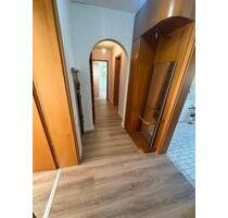 Helle 3,5 Zimmer Wohnung mit Balkon - Tuttlingen