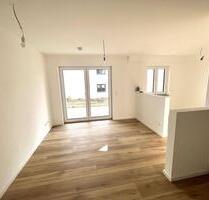 1-Zimmer Apartment mit Einbauküche, Terrasse und Privatgarten in Straubing Süd