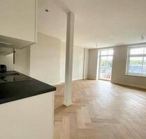 Hochwertig sanierte 4-Raum-Wohnung mit Balkon - Falkenstein/Vogtland