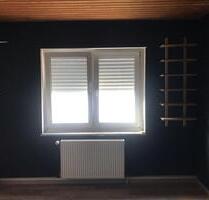1 kleines Zimmer in Wohnung - 200,00 EUR Kaltmiete, ca.  16,00 m² in Bünde (PLZ: 32257)