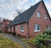 Naturnahes Haus im Dornröschenschlaf - Norderstedt Glashütte