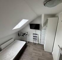 Zimmer zu vermieten - 450,00 EUR Kaltmiete, ca.  10,00 m² in Hamburg (PLZ: 22337) Ohlsdorf