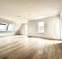 Helle 3-Zimmer-Dachgeschosswohnung mit Loggia - Kieselbronn