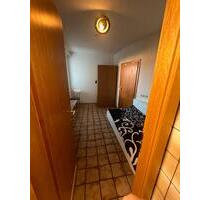 Ein Zimmer Wohnung - 480,00 EUR Kaltmiete, in Rüdesheim am Rhein (PLZ: 65385)