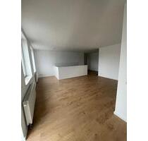 +++ Sanierte 4-Raum Wohnung mit großer Terrasse +++ - Bernburg (Saale)