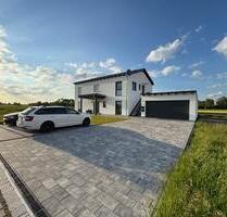 Schöne und neuwertige 4-Zimmer-Terrassenwohnung (Bungalowhaus*) m - Sünching