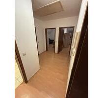 Kleines Appartement über dem REWE in Beverungen zu vermieten