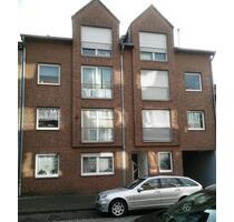 Helle, hochwertige 2-Zimmer Wohnung, Südbalkon, zentrale Lage - Würselen