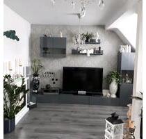 Coole Dachgeschosswohnung auf zwei Ebenen - Duisburg Beeck
