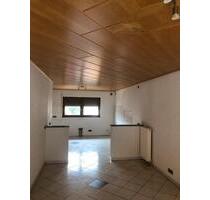 4 Personen Wohnung - 950,00 EUR Kaltmiete, in Neuhütten (PLZ: 97843)