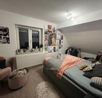 Schöne DG Wohnung in Kirchhain mit Balkon