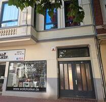Wir renovieren und Sie ziehen ein: Schöne 2-Zimmer-Dachgeschoss-Wohnung in Lehe! - Bremerhaven