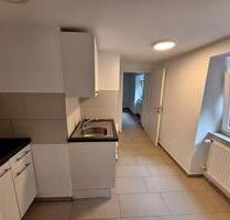 Gemütliche 1-Zimmer-Wohnung mit Einbauküche - Frankenberg (Eder)