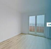 Modernisierte 2-Zimmer-Wohnung mit BALKON und EBK im Herzen von Spandau - Berlin