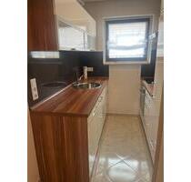 Exklusive 3 Zimmer Wohnung im 1.OG mit Balkon in Gröbenzell - Egenhofen